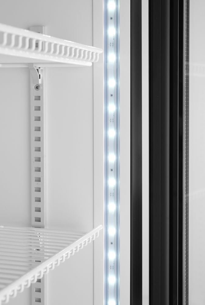 Arktic Koelkast | 313L | Zwart | +2°C/+10°C | Geforceerd | Wielen | 620x669x1965mm