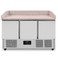 Unnicool Pizzawerkbank | 350L | 3 Deuren | +2°C/+8°C | Statisch + Ventilator | Wielen | 1400x700x880/1020mm