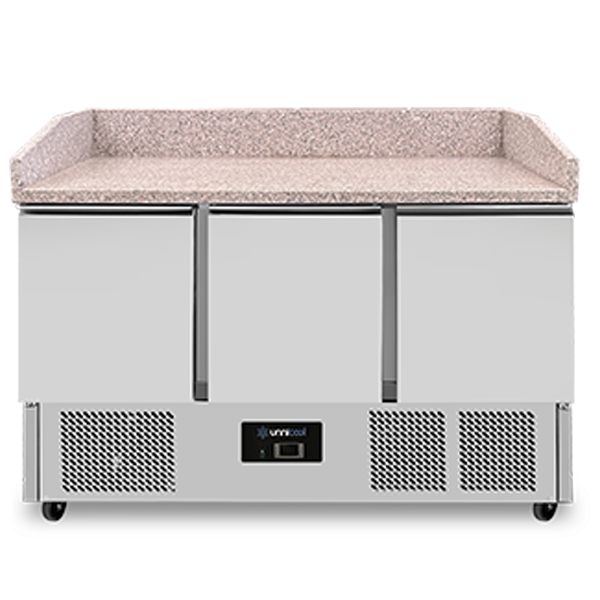 Unnicool Pizzawerkbank | 350L | 3 Deuren | +2°C/+8°C | Statisch + Ventilator | Wielen | 1400x700x880/1020mm