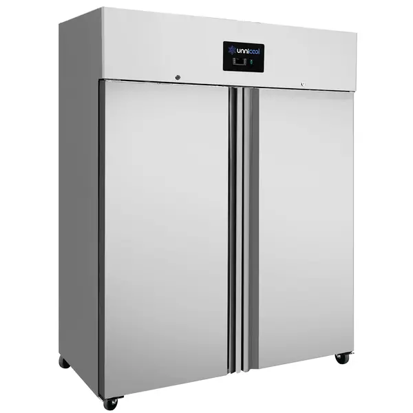 Energiezuinige LED-verlichting in de Unnicool Vrieskast 1200L RVS.